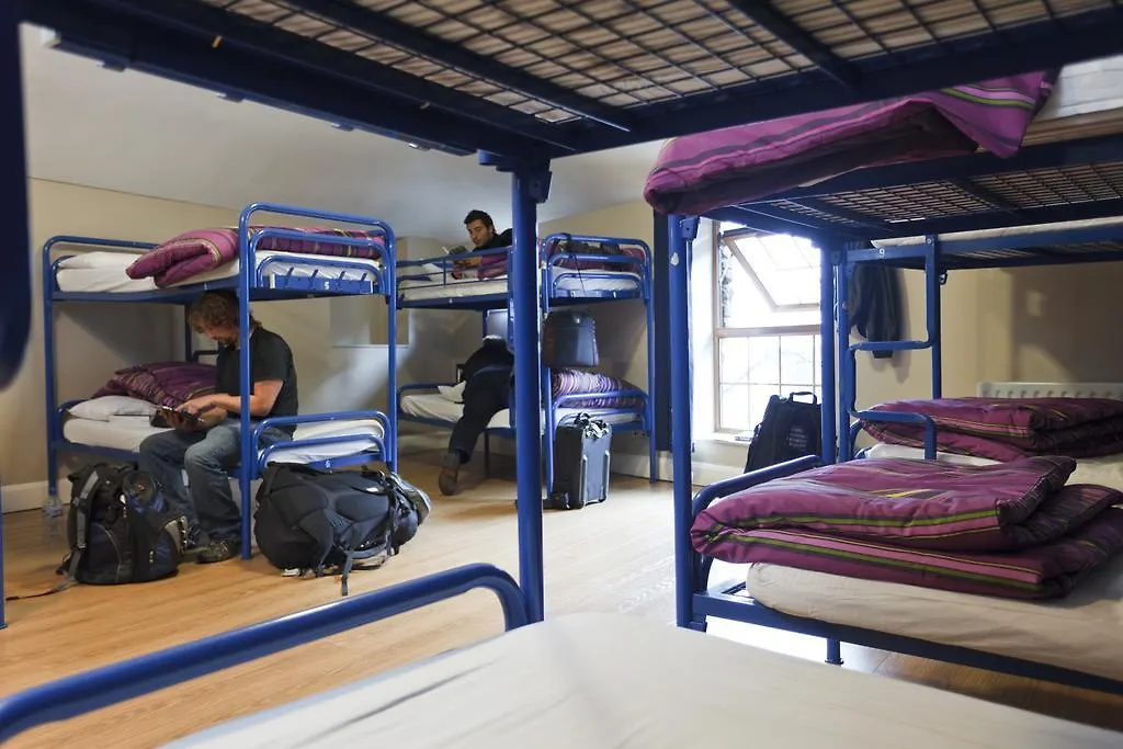 Isaacs Hostel-1